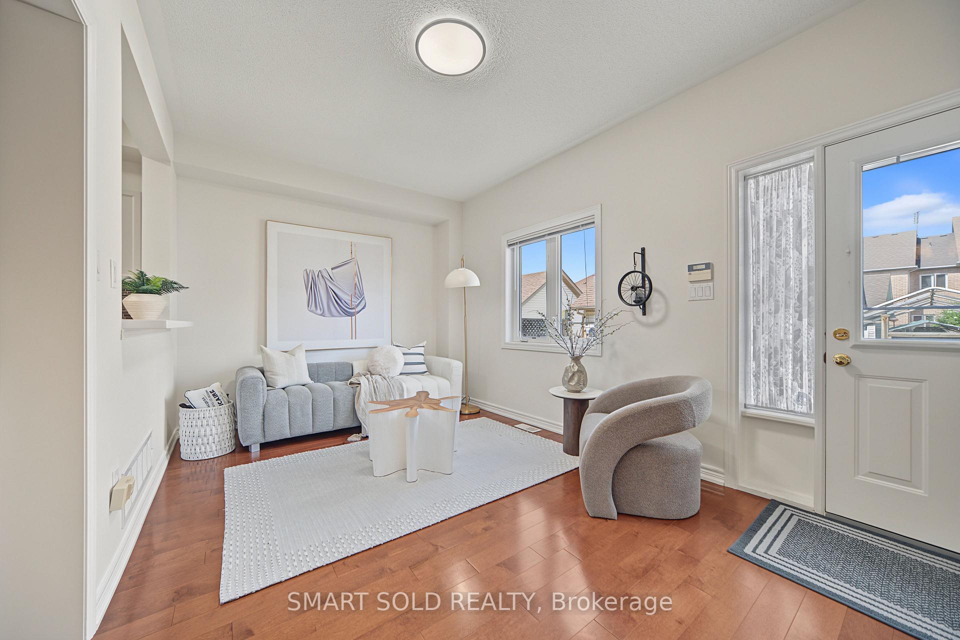 Photo 14 of 12 John Gary Drive, Markham, Village Green-South Unionville — HOMEH