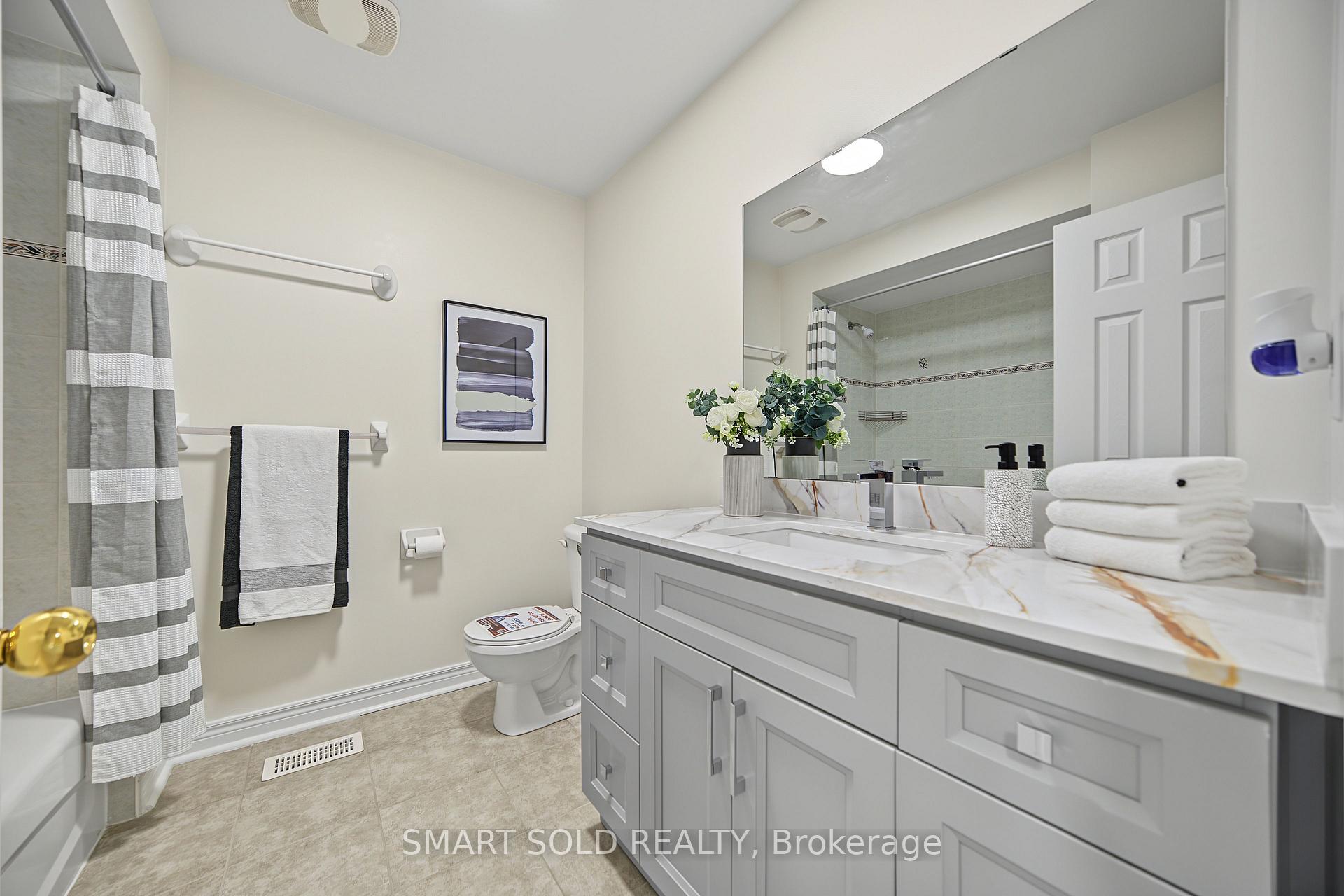 Photo 31 of 12 John Gary Drive, Markham, Village Green-South Unionville — HOMEH