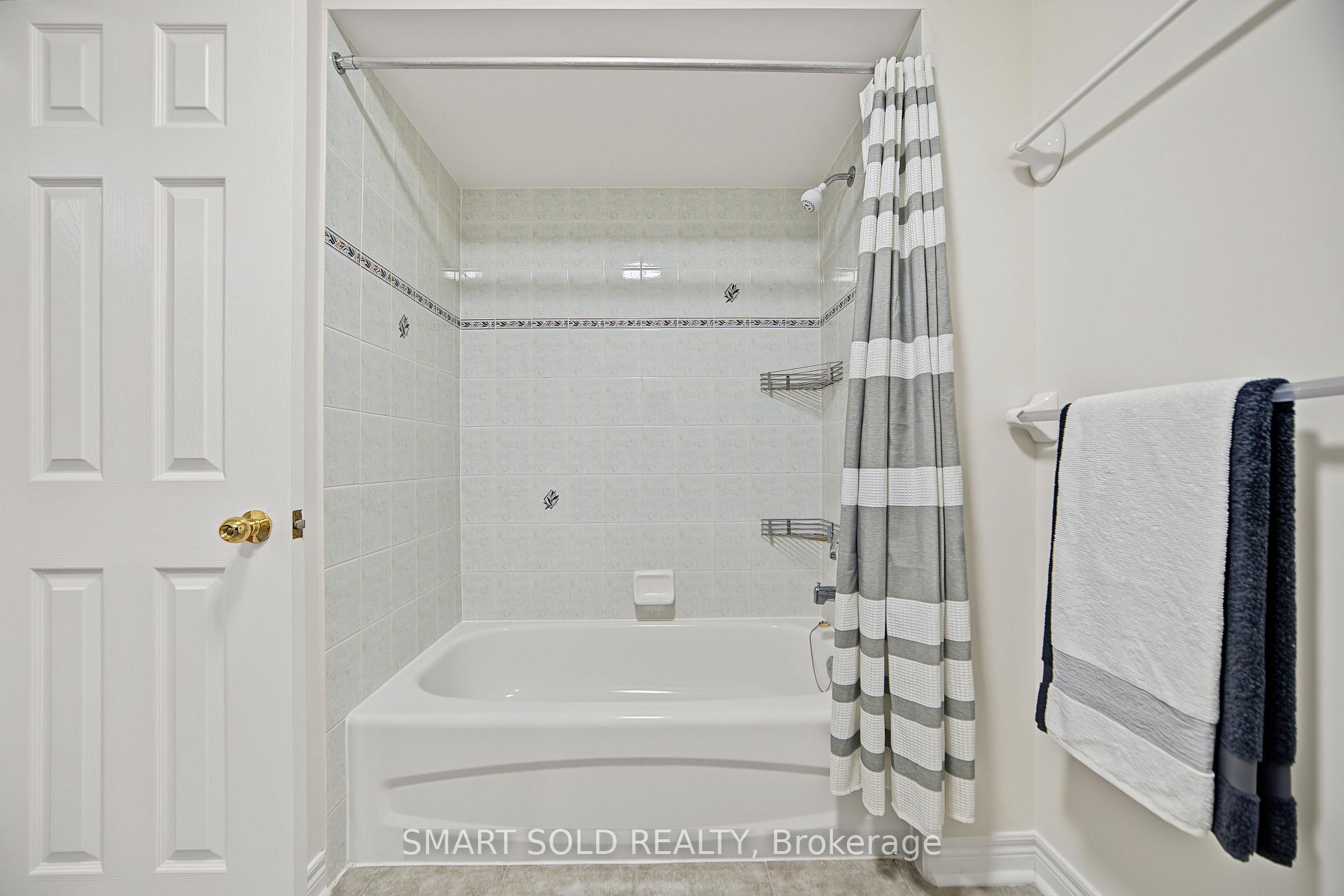 Photo 50 of 12 John Gary Drive, Markham, Village Green-South Unionville — HOMEH