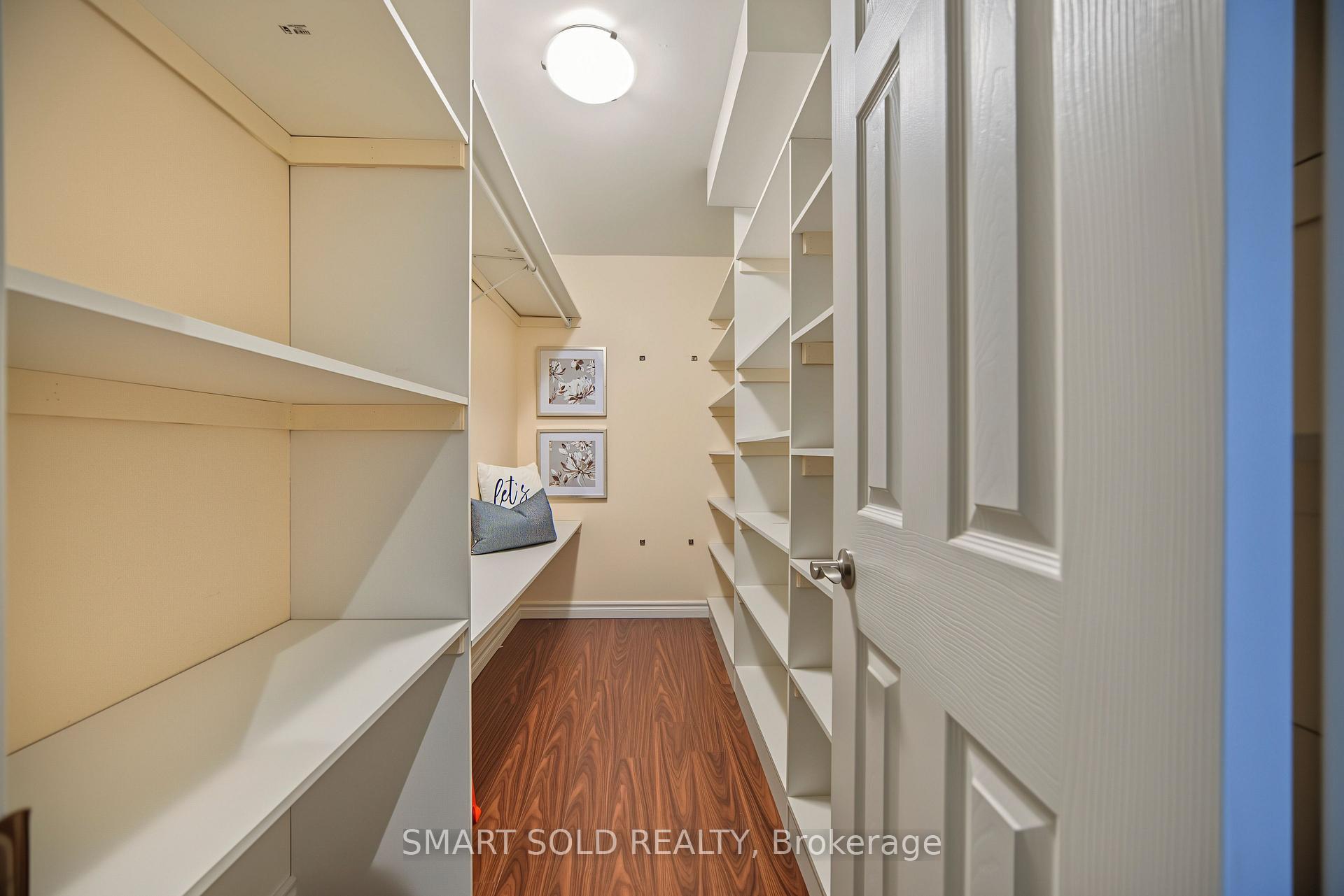 Photo 32 of 12 John Gary Drive, Markham, Village Green-South Unionville — HOMEH