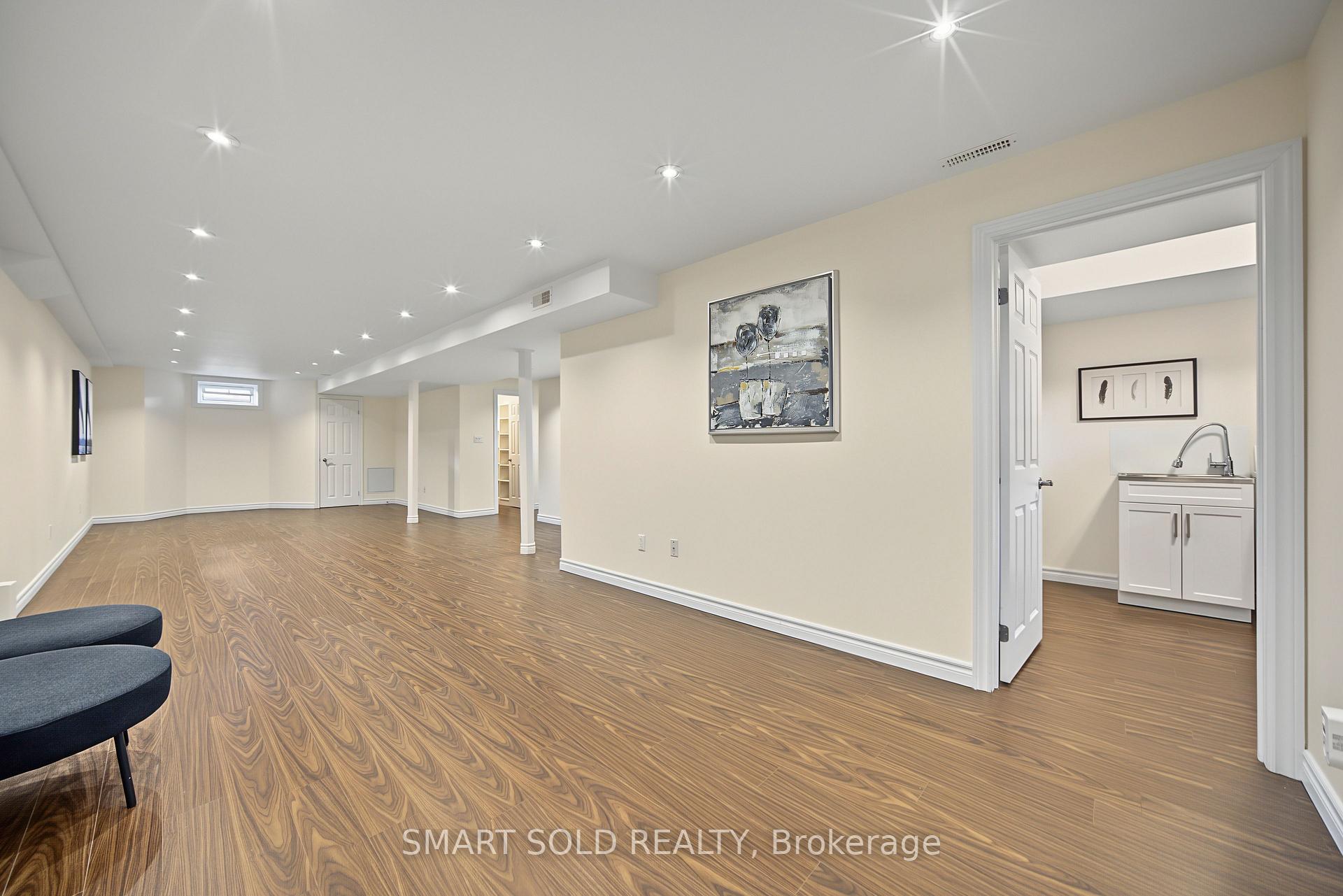 Photo 54 of 12 John Gary Drive, Markham, Village Green-South Unionville — HOMEH