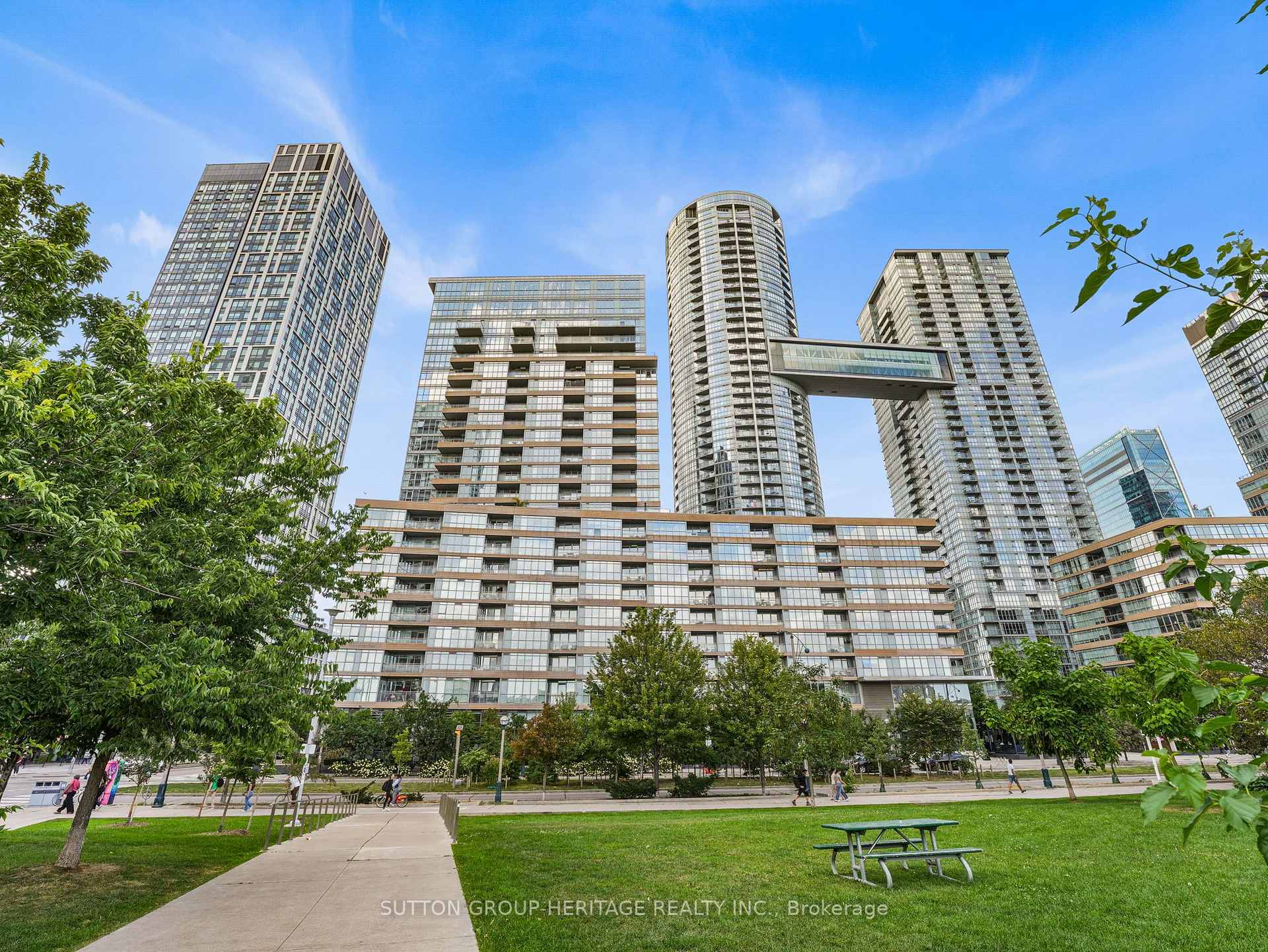 Photo 2 of Unit 803, 151 Dan Leckie Way, Toronto, Waterfront Communities — HOMEH