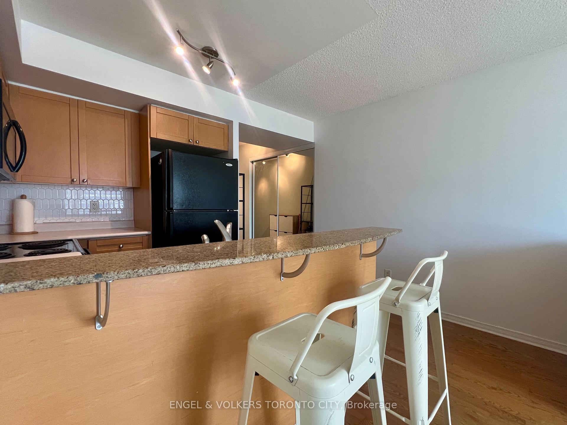 Photo 9 of Unit 1624, 230 King Street E, Toronto, Moss Park — HOMEH