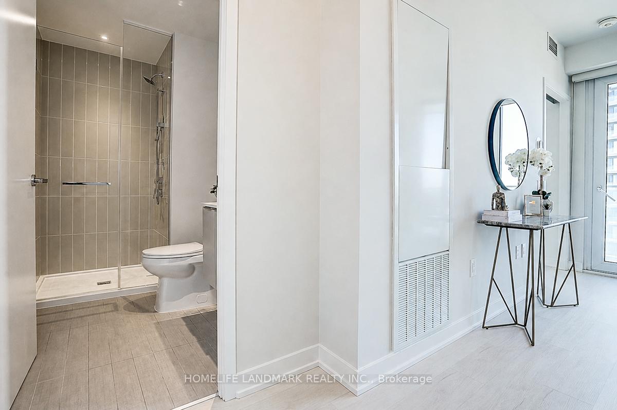 Photo 8 of Unit 3710, 3900 Confederation Parkway, Mississauga, City Centre — HOMEH