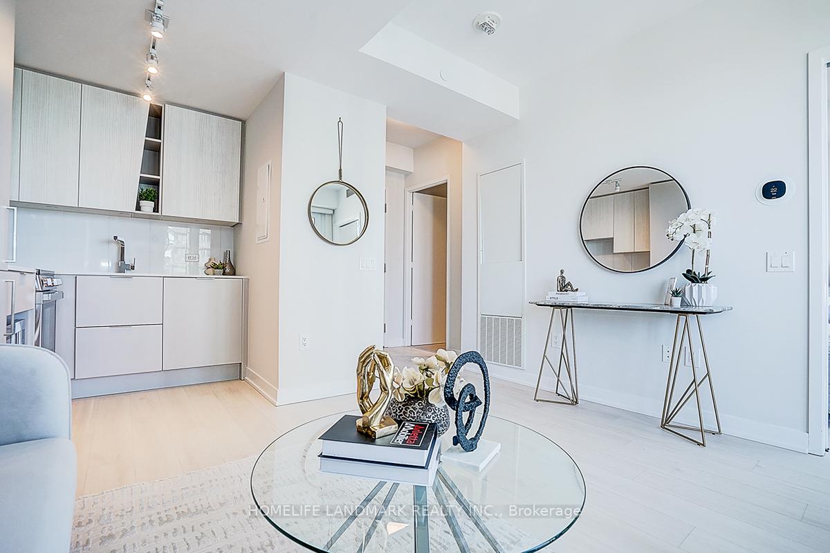 Photo 24 of Unit 3710, 3900 Confederation Parkway, Mississauga, City Centre — HOMEH