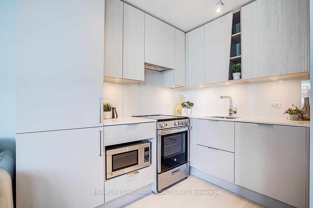 Photo 27 of Unit 3710, 3900 Confederation Parkway, Mississauga, City Centre — HOMEH