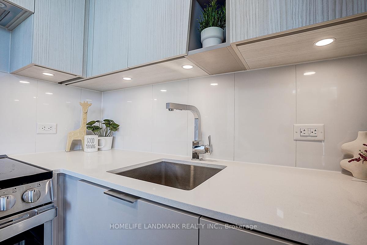 Photo 29 of Unit 3710, 3900 Confederation Parkway, Mississauga, City Centre — HOMEH