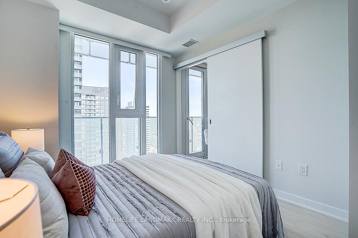 Photo 35 of Unit 3710, 3900 Confederation Parkway, Mississauga, City Centre — HOMEH