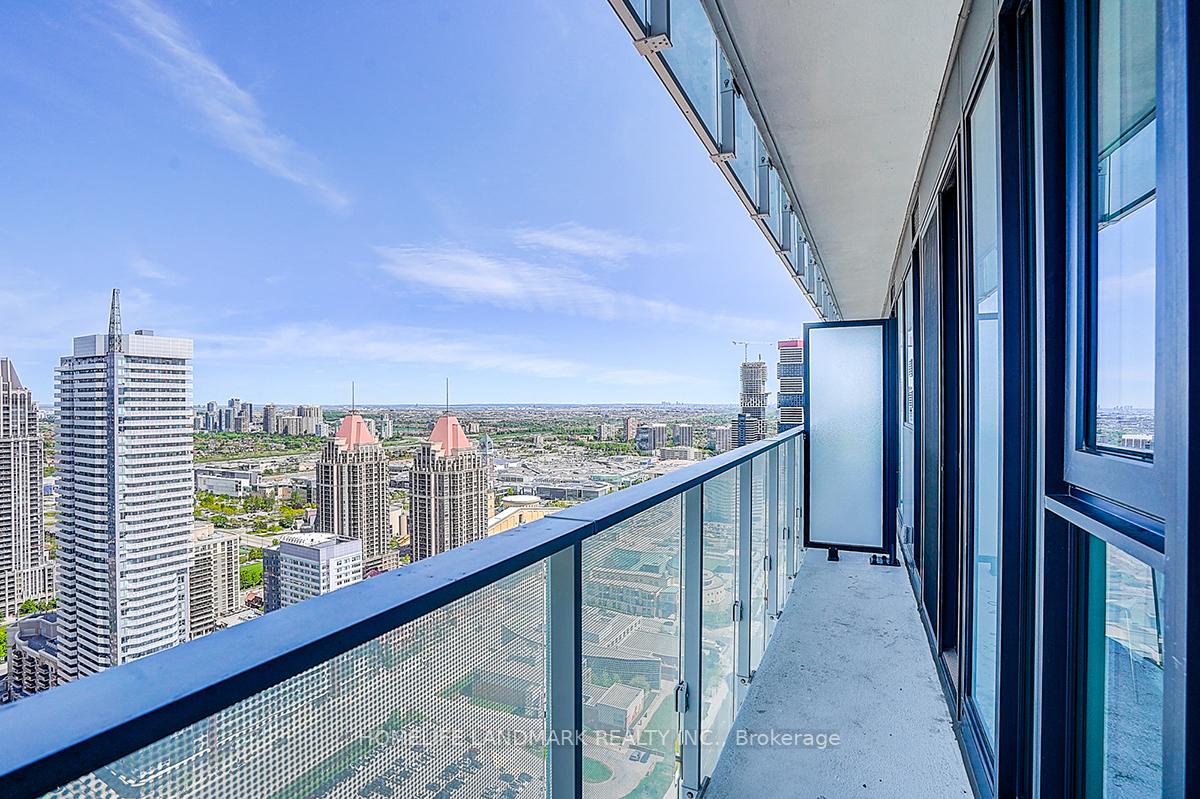 Photo 37 of Unit 3710, 3900 Confederation Parkway, Mississauga, City Centre — HOMEH