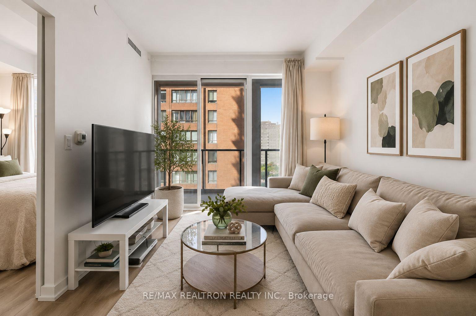 Photo 4 of Unit 813, 20 Edward Street, Toronto, Bay Street Corridor — HOMEH
