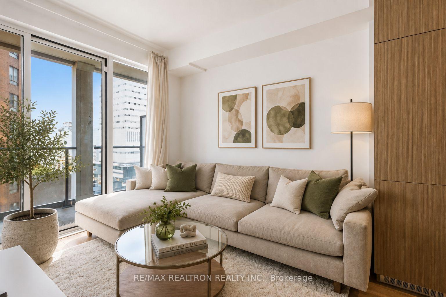 Photo 5 of Unit 813, 20 Edward Street, Toronto, Bay Street Corridor — HOMEH