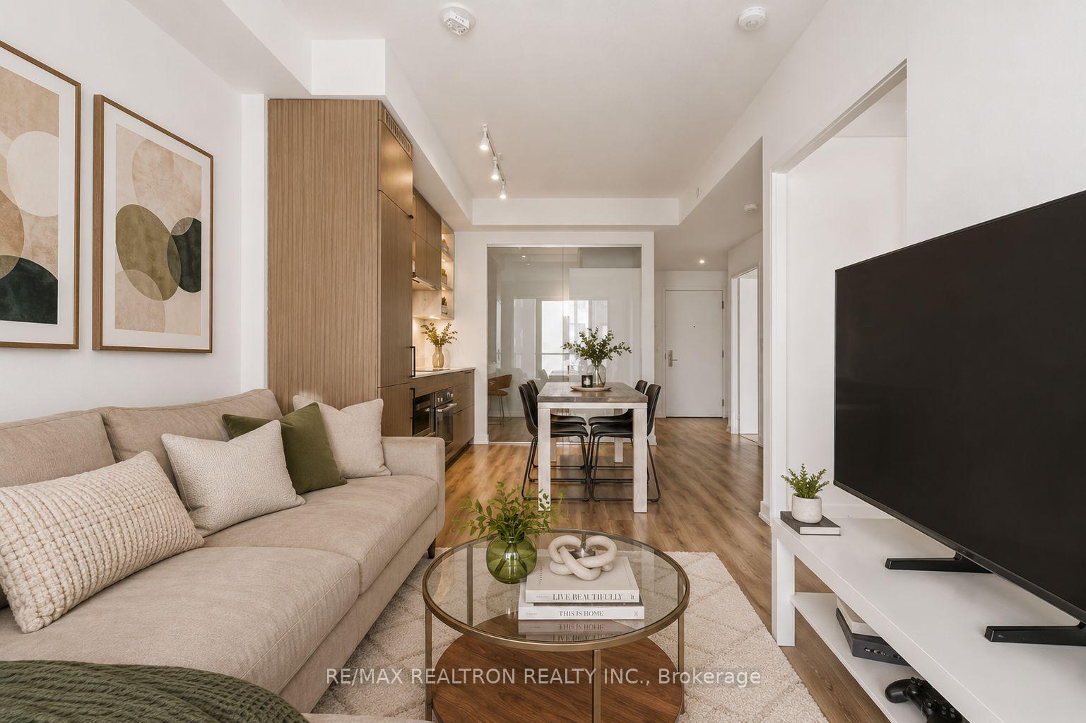 Photo 6 of Unit 813, 20 Edward Street, Toronto, Bay Street Corridor — HOMEH