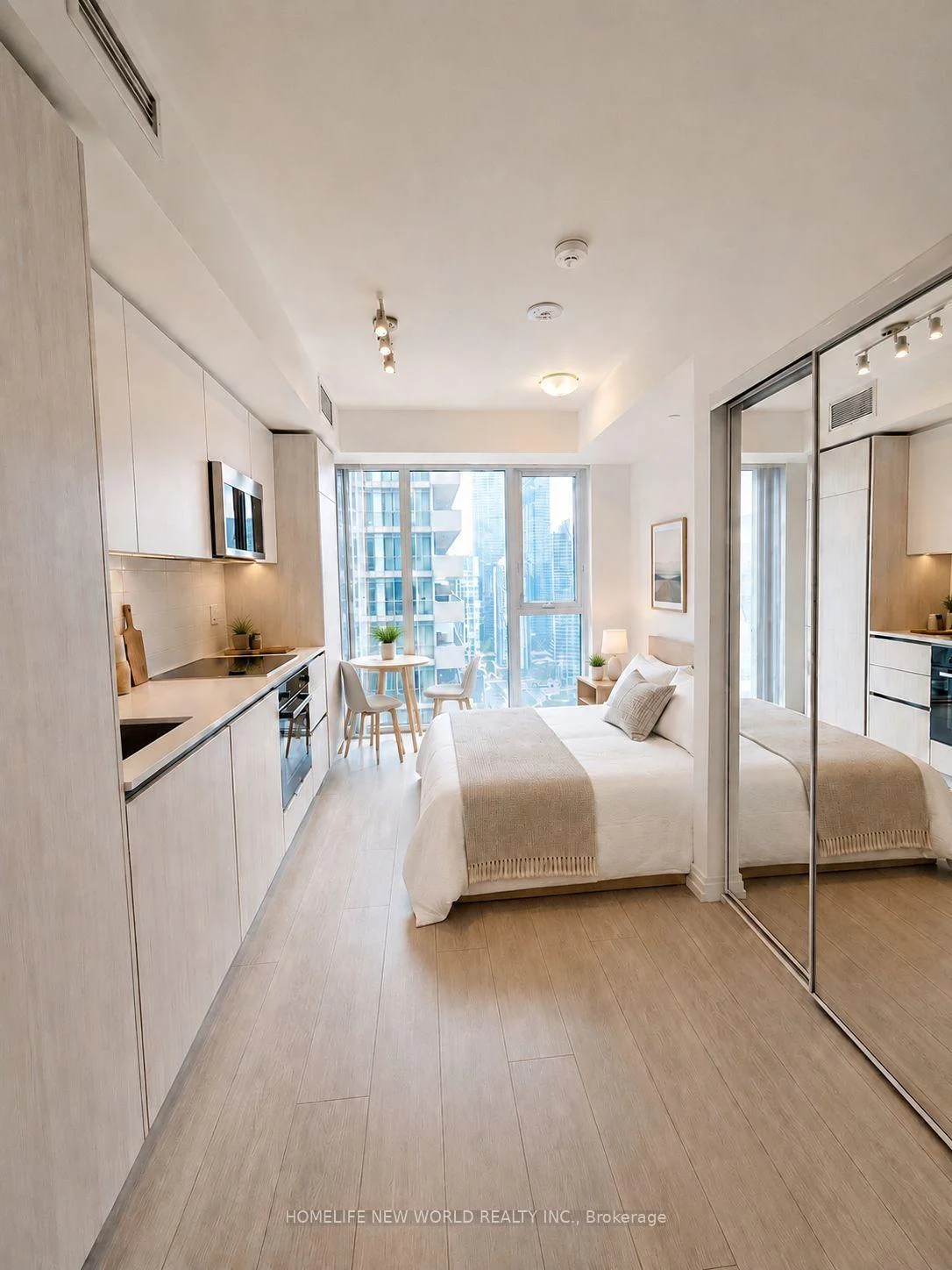 Front of Unit 2316, 400 King Street W