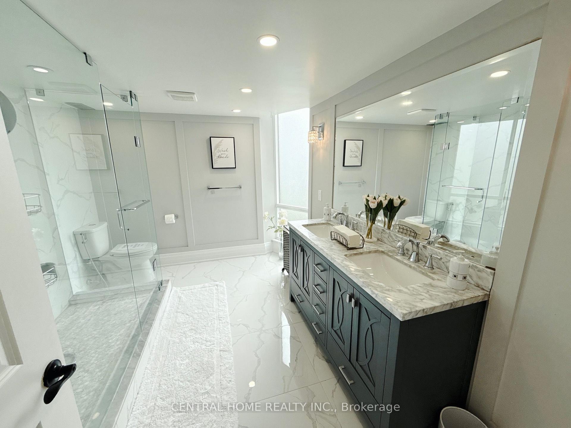 Photo 10 of Unit 2703, 55 Skymark Drive, North York, Hillcrest Village — HOMEH