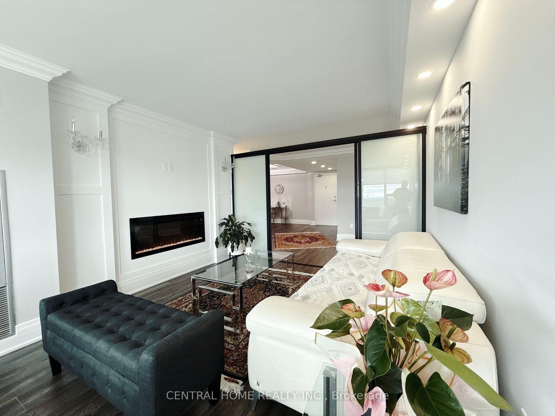 Photo 17 of Unit 2703, 55 Skymark Drive, North York, Hillcrest Village — HOMEH