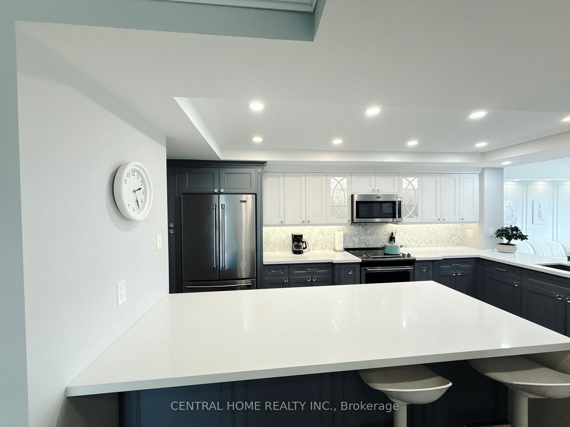 Photo 19 of Unit 2703, 55 Skymark Drive, North York, Hillcrest Village — HOMEH