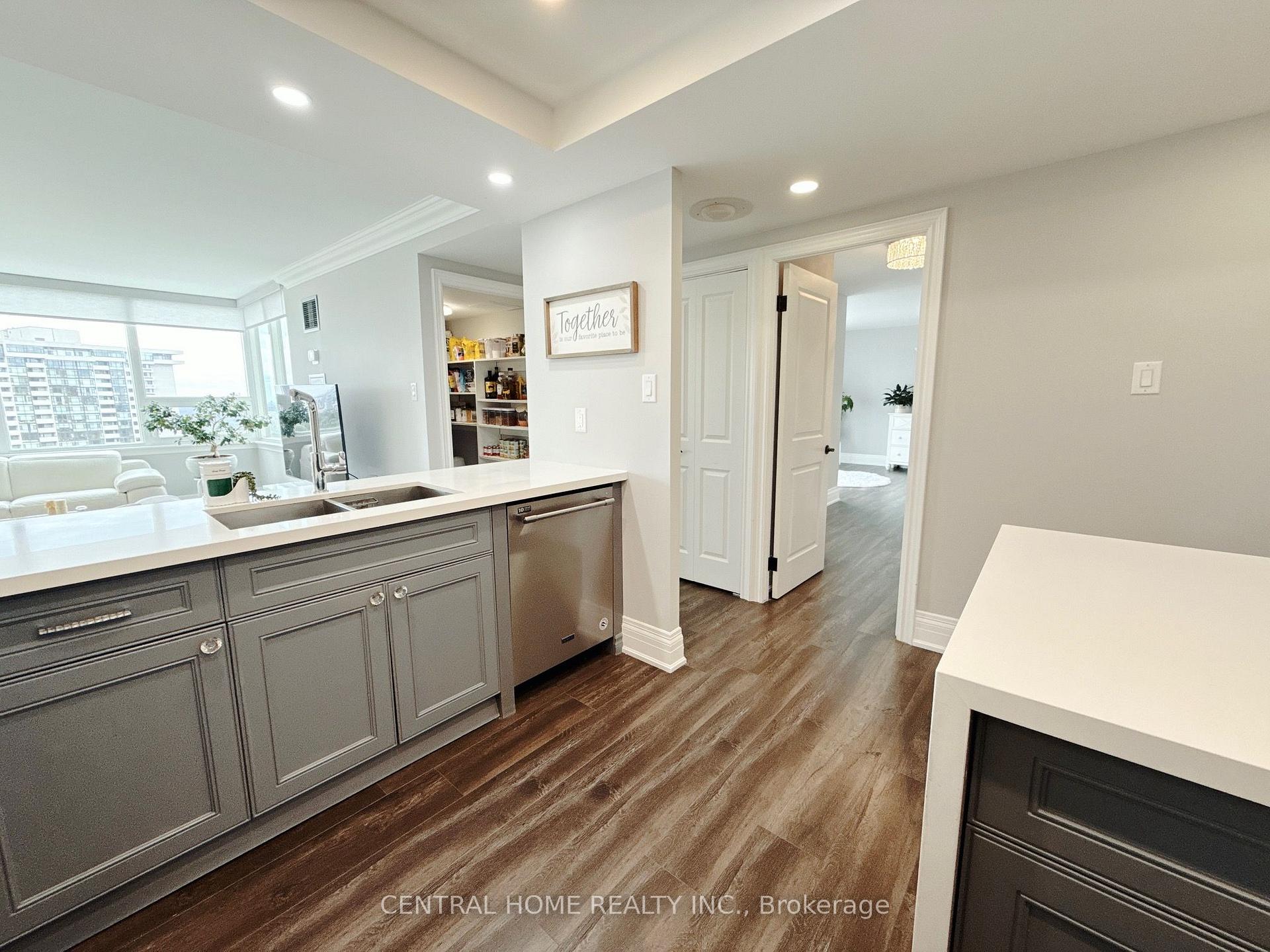 Photo 20 of Unit 2703, 55 Skymark Drive, North York, Hillcrest Village — HOMEH