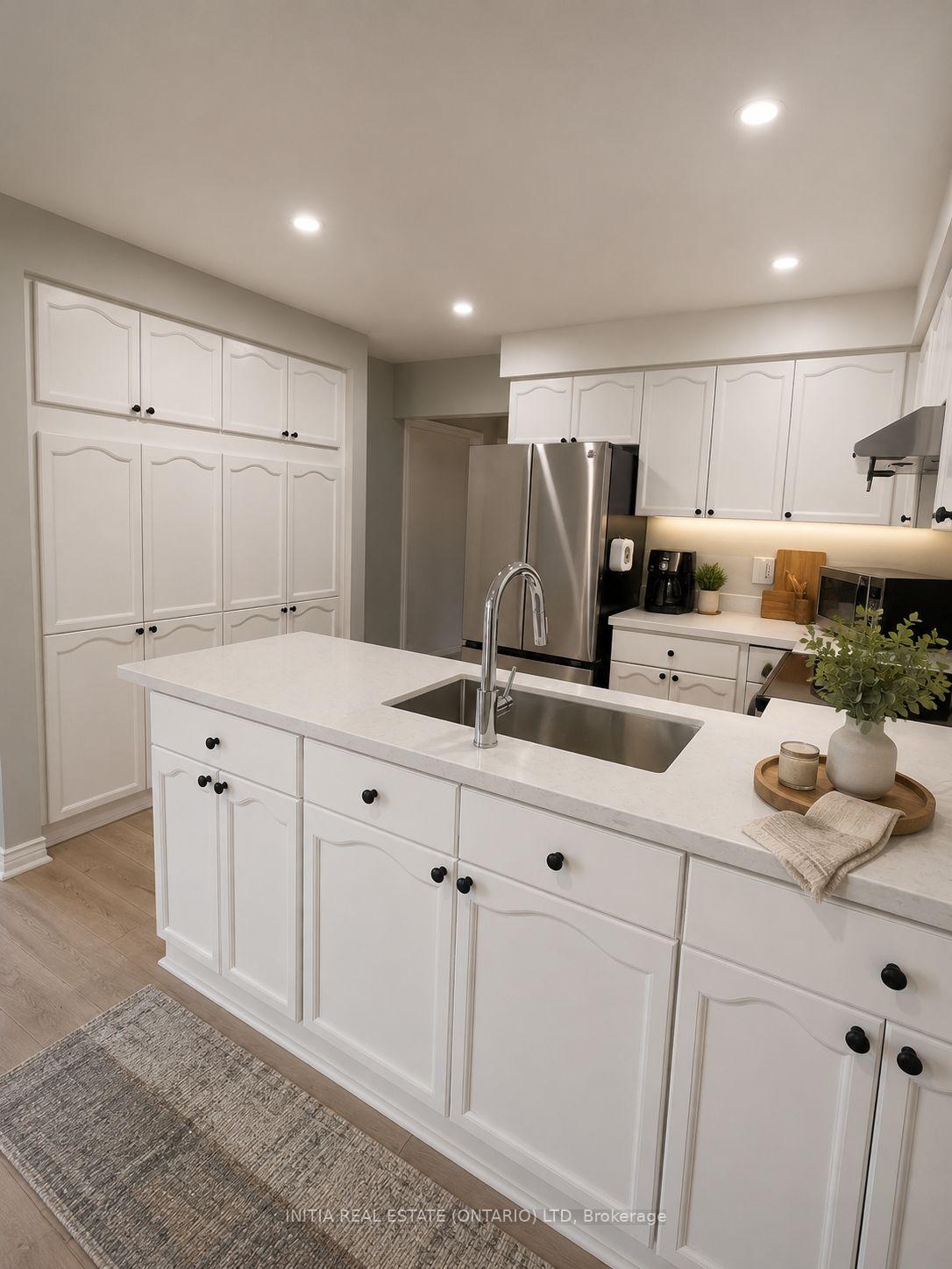 Photo 9 of 78 Laurel Street, London, North M — HOMEH