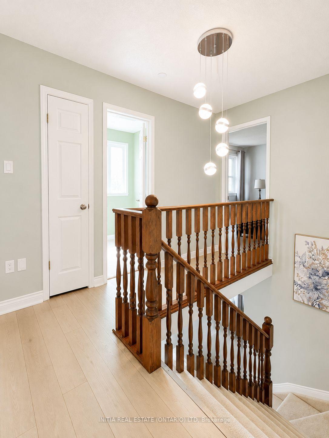 Photo 18 of 78 Laurel Street, London, North M — HOMEH