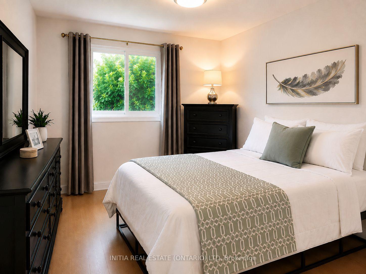 Photo 24 of 78 Laurel Street, London, North M — HOMEH
