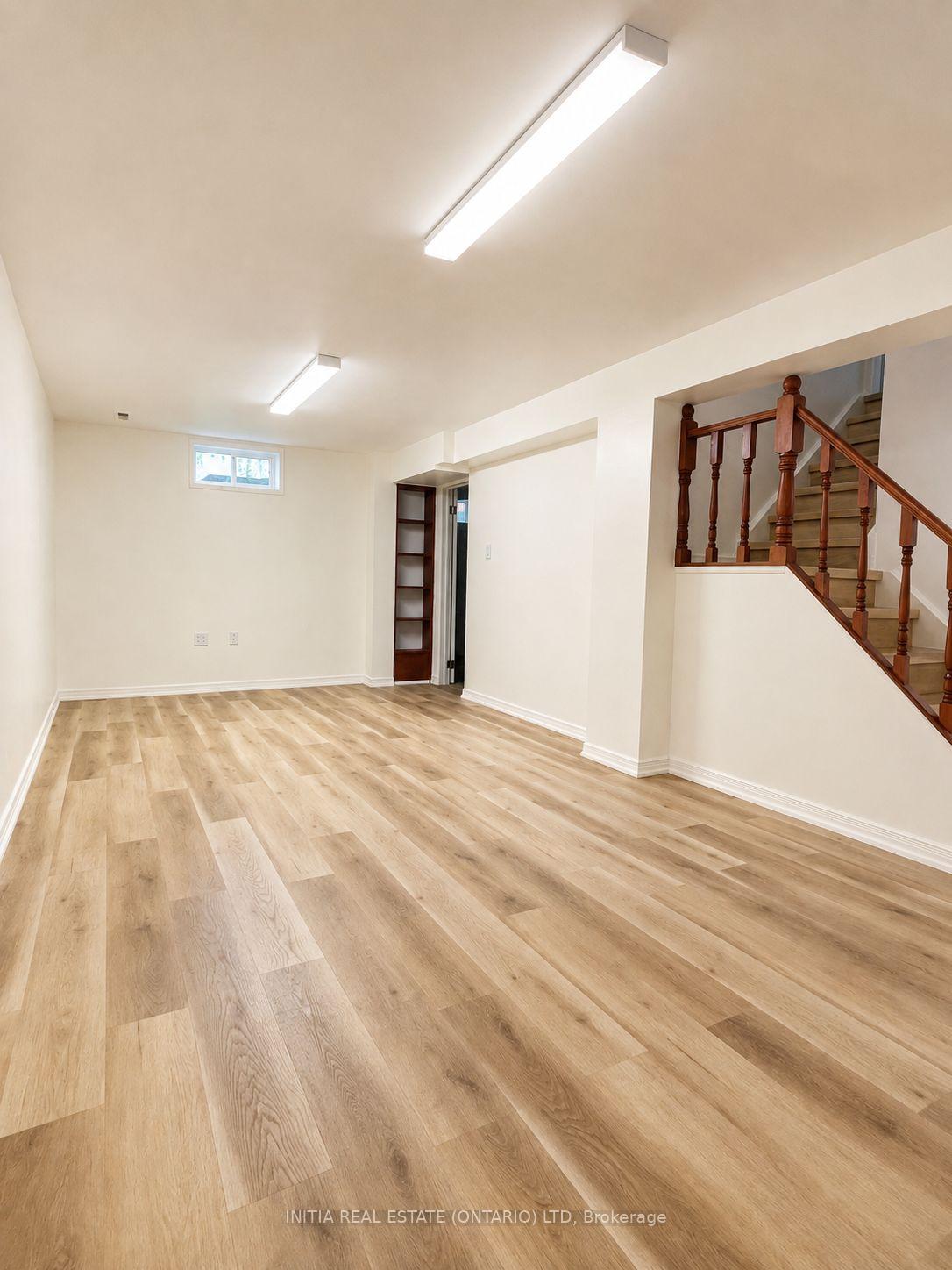 Photo 33 of 78 Laurel Street, London, North M — HOMEH