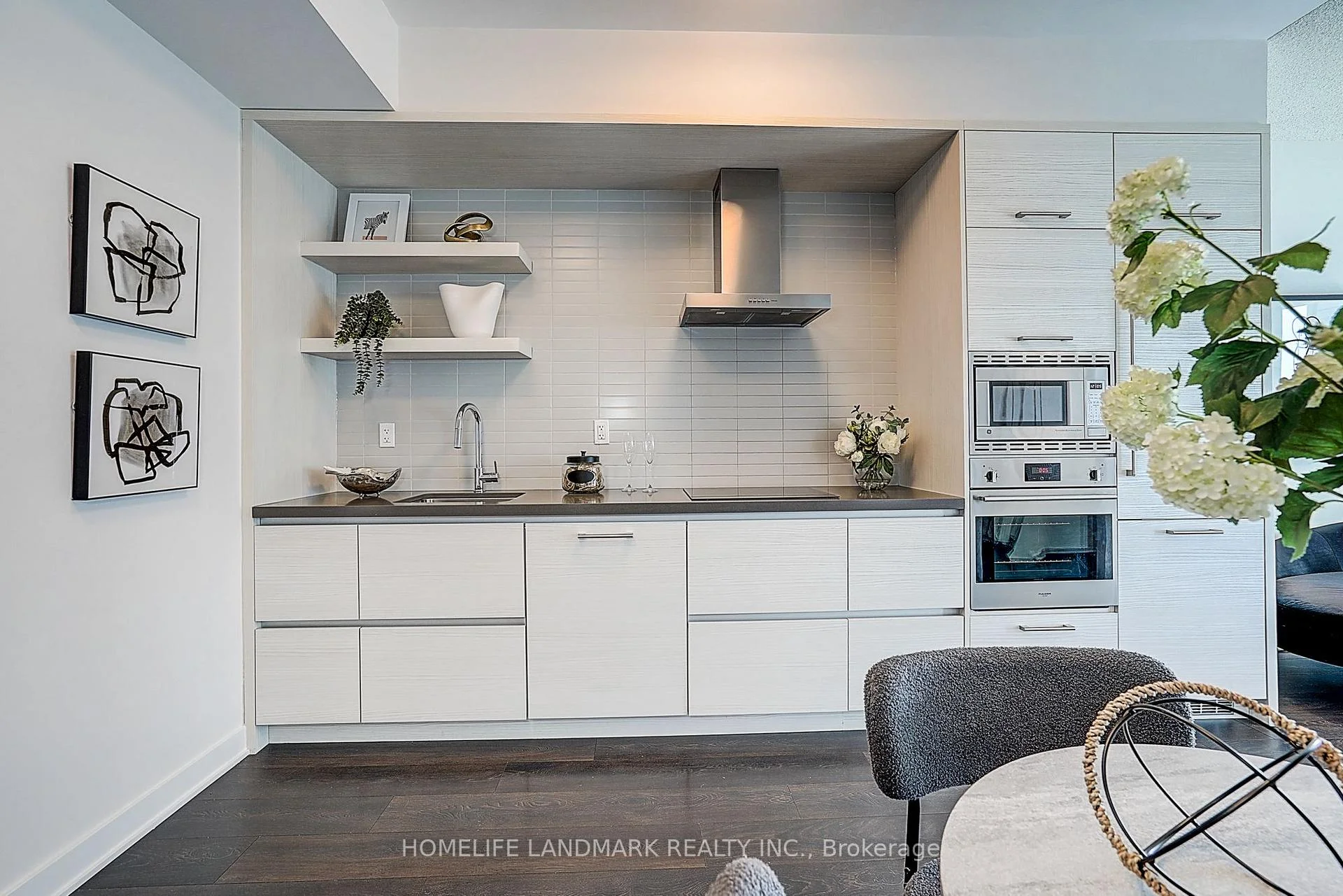 Photo 14 of Unit 3304, 2221 Yonge Street, Toronto, Mount Pleasant West — HOMEH