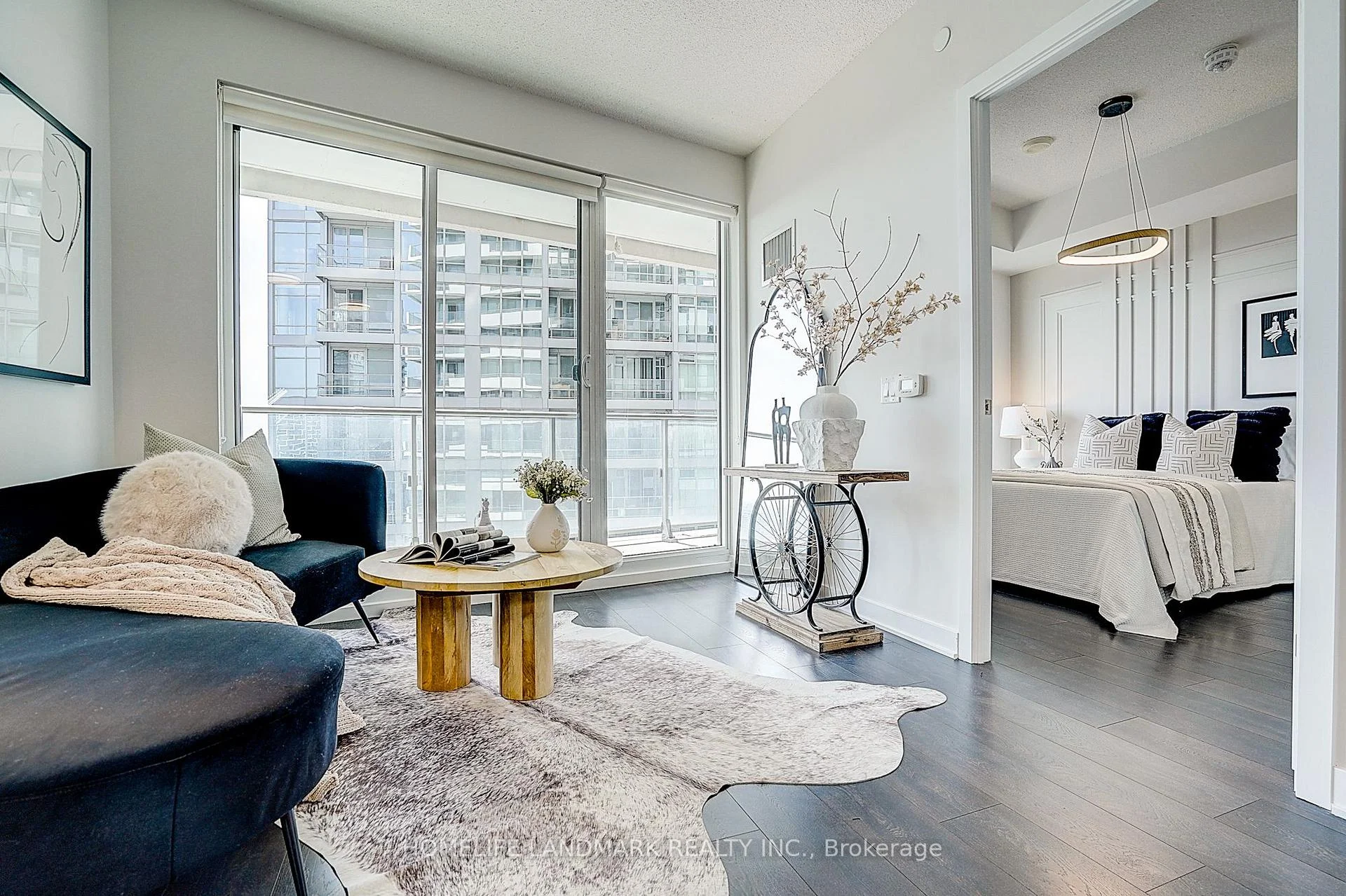 Photo 36 of Unit 3304, 2221 Yonge Street, Toronto, Mount Pleasant West — HOMEH