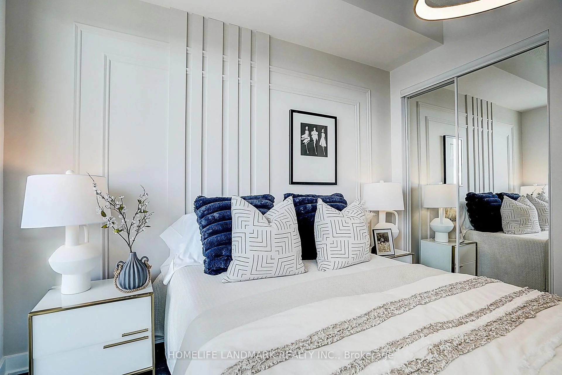 Photo 50 of Unit 3304, 2221 Yonge Street, Toronto, Mount Pleasant West — HOMEH