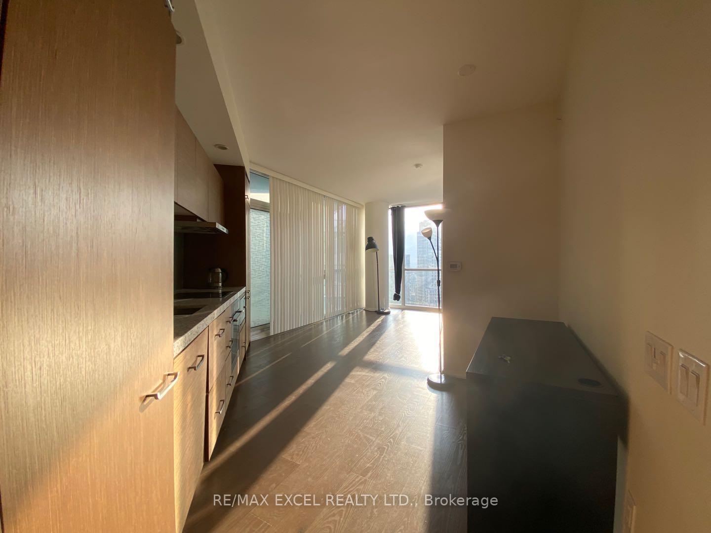 Photo 6 of Unit 4606, 45 Charles Street E, Toronto, Bay Street Corridor — HOMEH