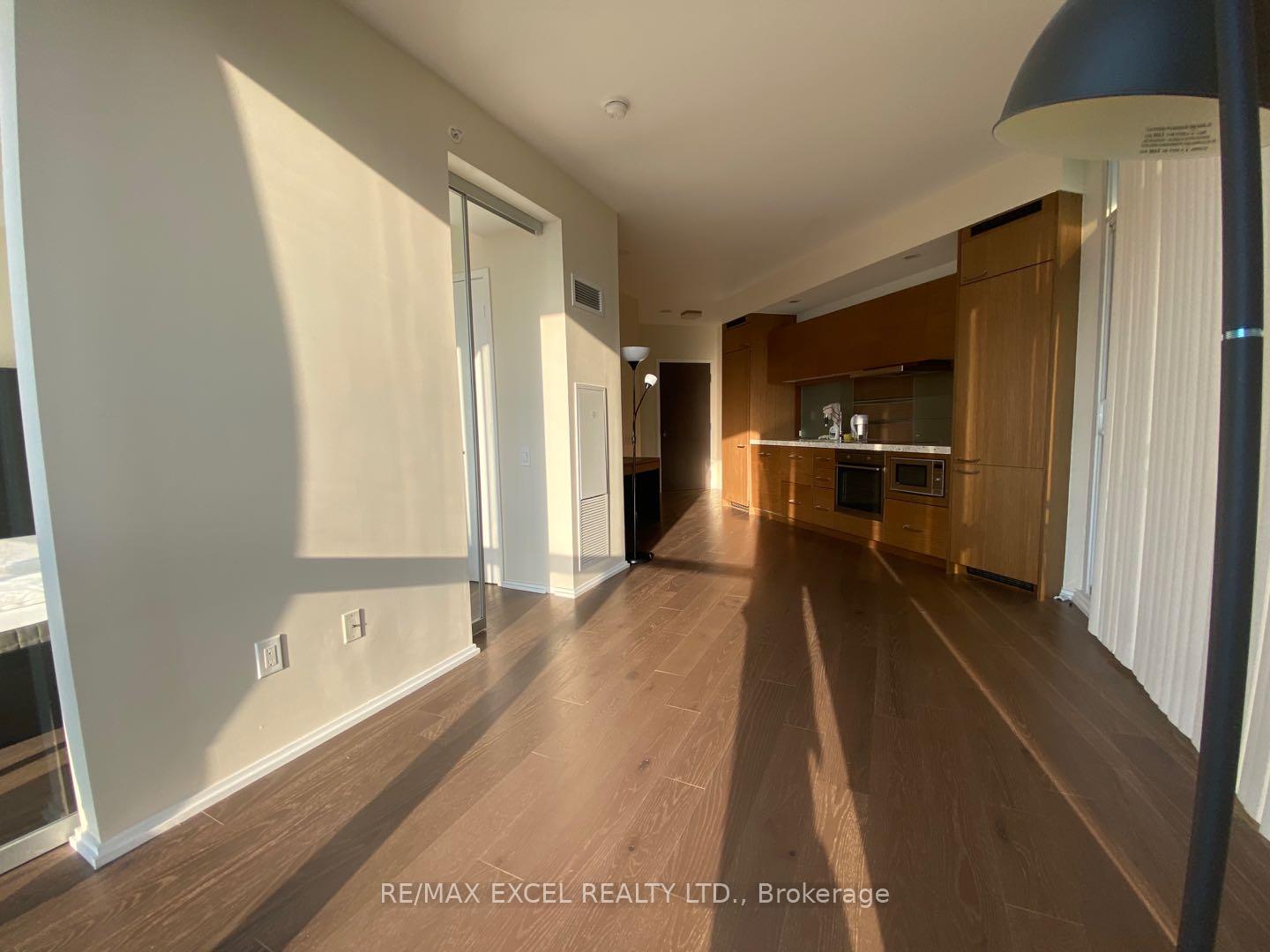 Photo 11 of Unit 4606, 45 Charles Street E, Toronto, Bay Street Corridor — HOMEH
