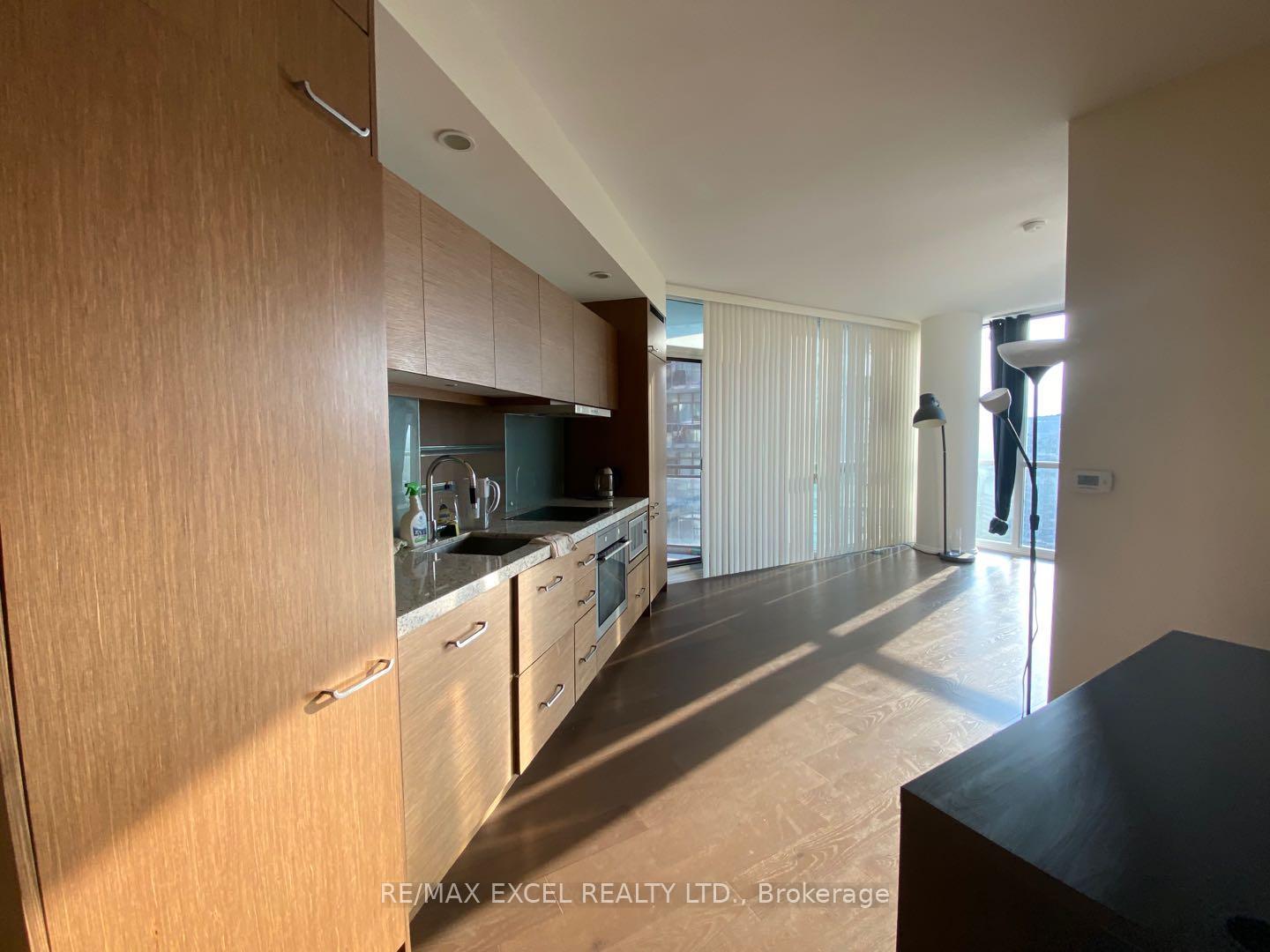 Photo 41 of Unit 4606, 45 Charles Street E, Toronto, Bay Street Corridor — HOMEH
