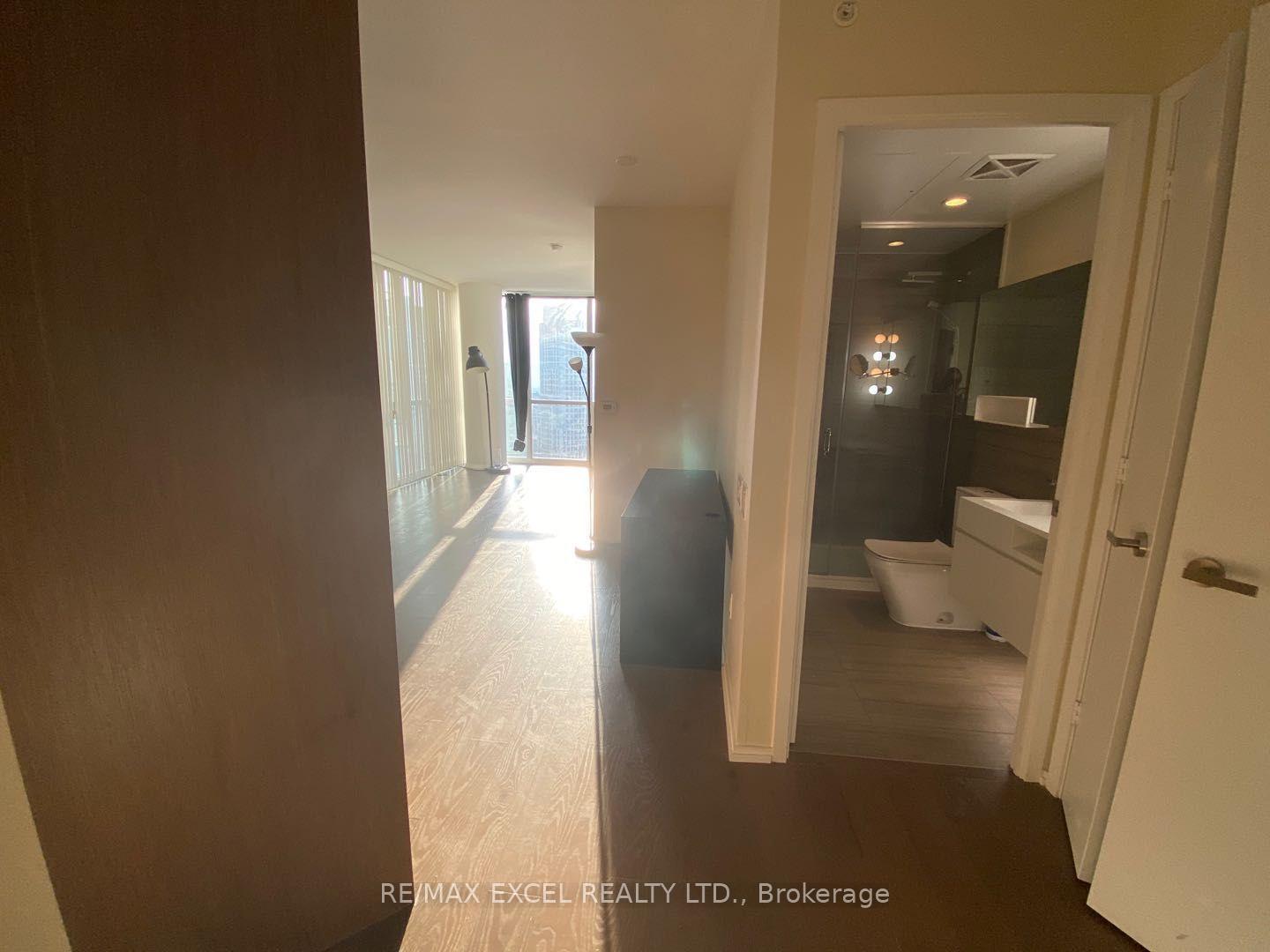 Photo 46 of Unit 4606, 45 Charles Street E, Toronto, Bay Street Corridor — HOMEH