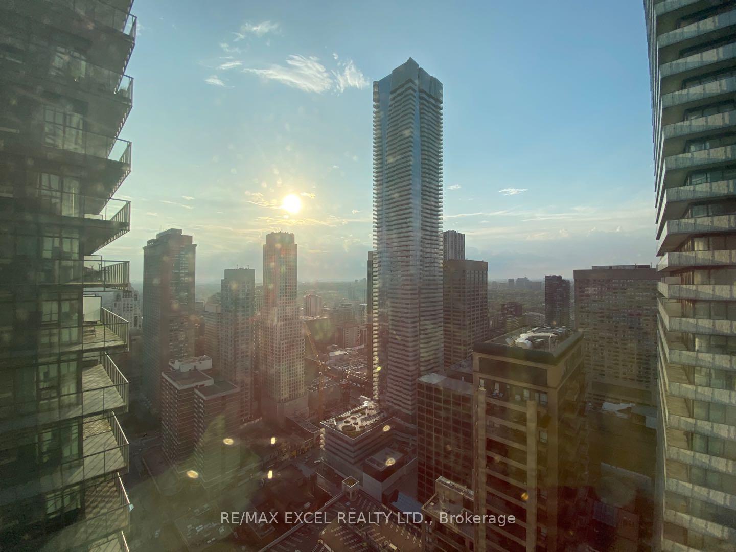 Photo 15 of Unit 4606, 45 Charles Street E, Toronto, Bay Street Corridor — HOMEH