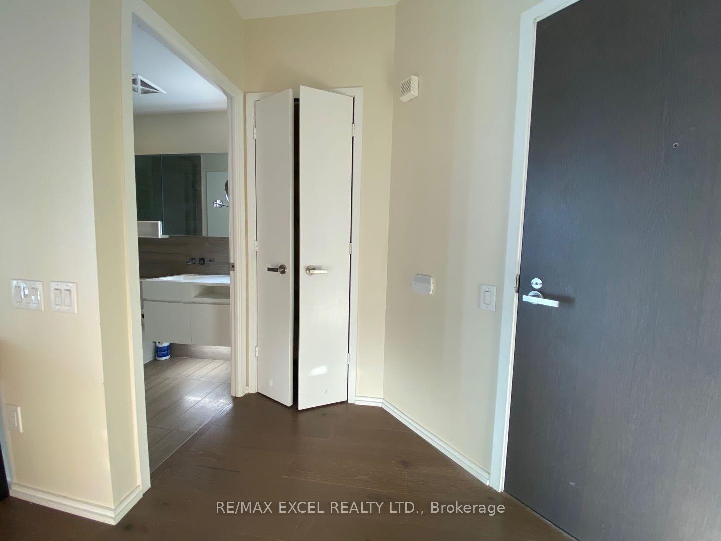 Photo 49 of Unit 4606, 45 Charles Street E, Toronto, Bay Street Corridor — HOMEH