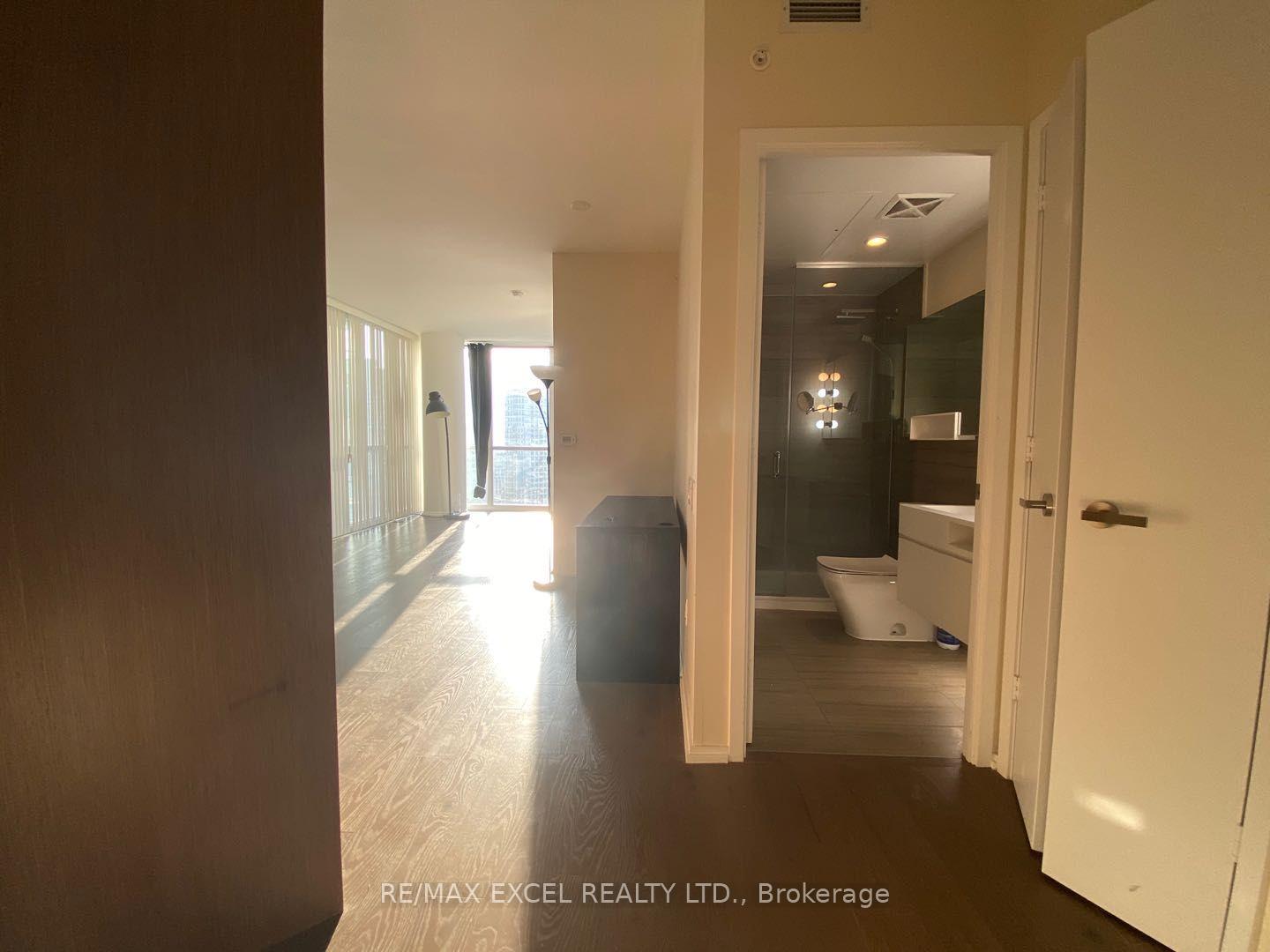 Photo 55 of Unit 4606, 45 Charles Street E, Toronto, Bay Street Corridor — HOMEH