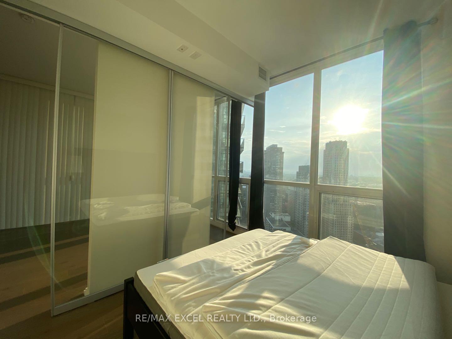 Photo 59 of Unit 4606, 45 Charles Street E, Toronto, Bay Street Corridor — HOMEH