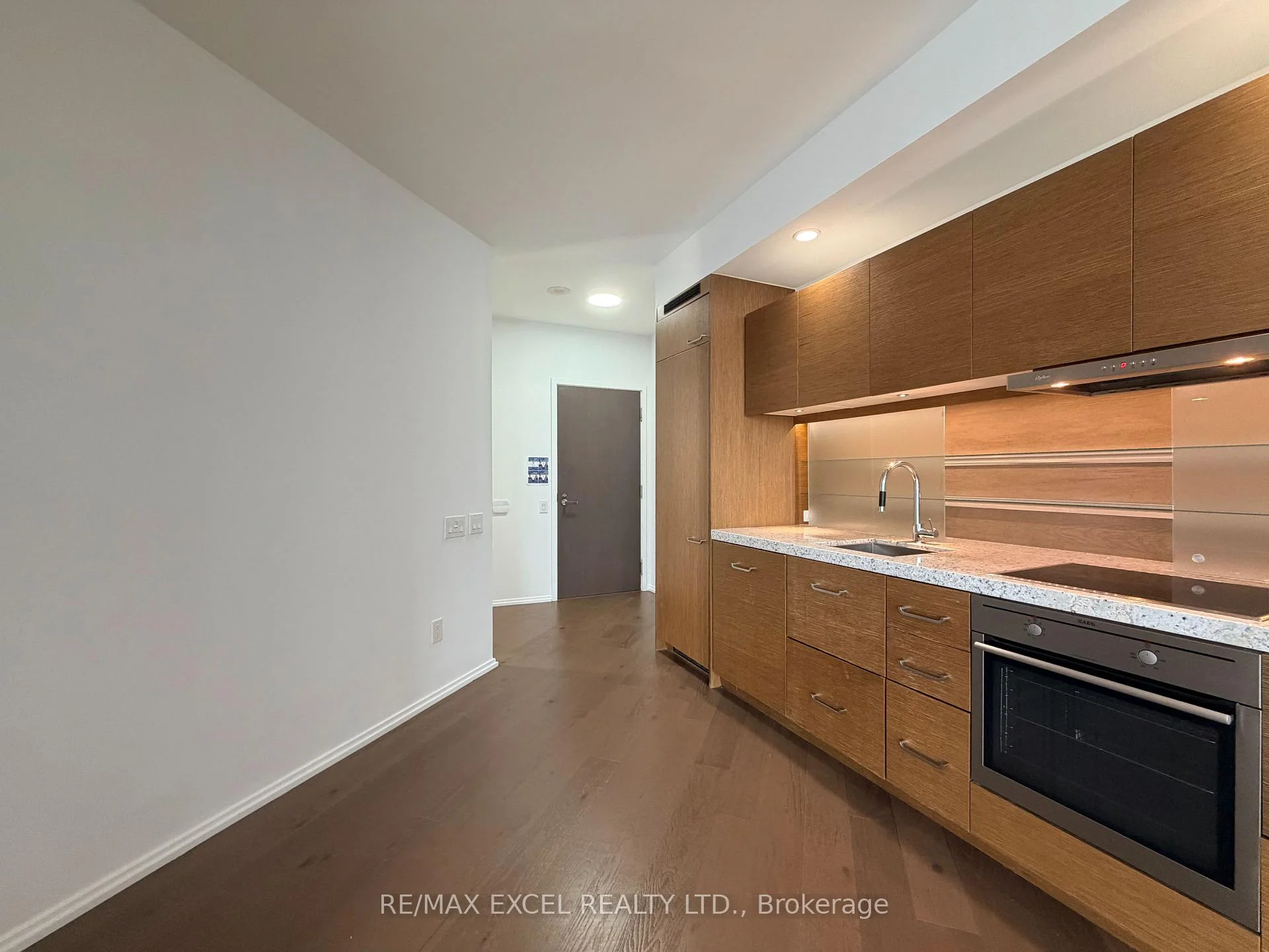 Photo 30 of Unit 4606, 45 Charles Street E, Toronto, Bay Street Corridor — HOMEH
