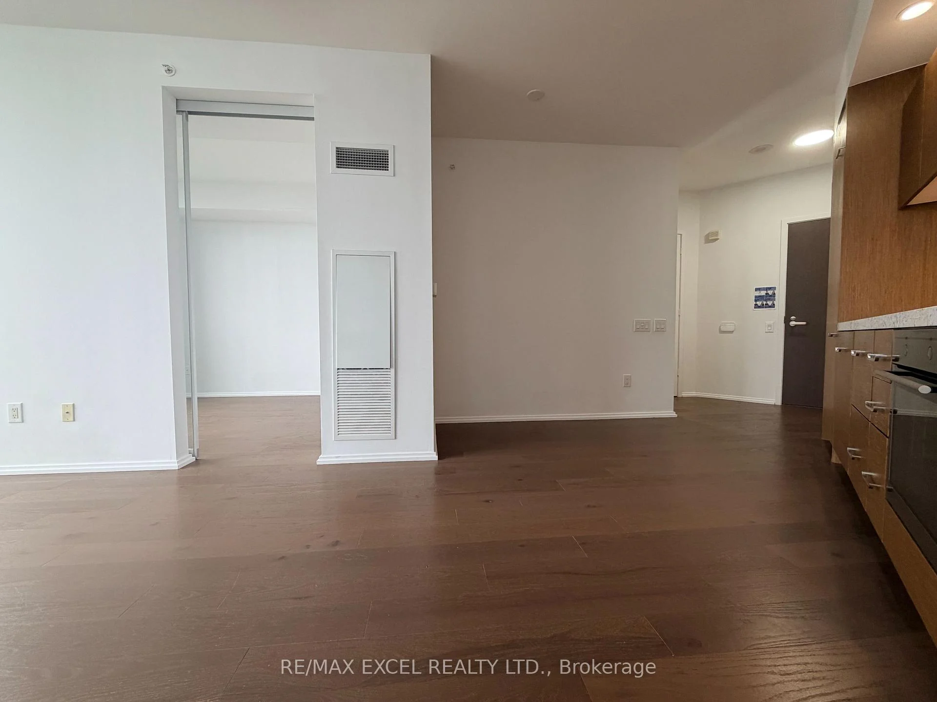 Photo 35 of Unit 4606, 45 Charles Street E, Toronto, Bay Street Corridor — HOMEH