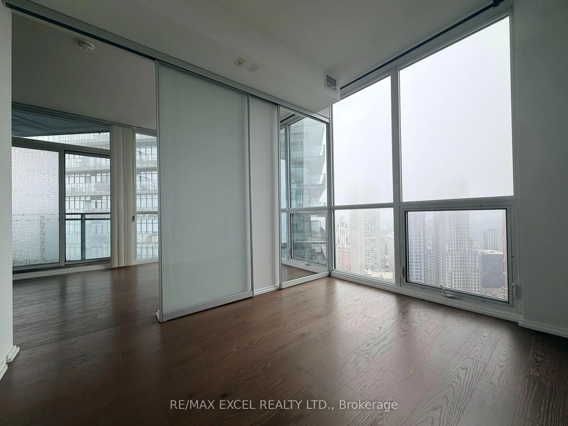 Photo 47 of Unit 4606, 45 Charles Street E, Toronto, Bay Street Corridor — HOMEH