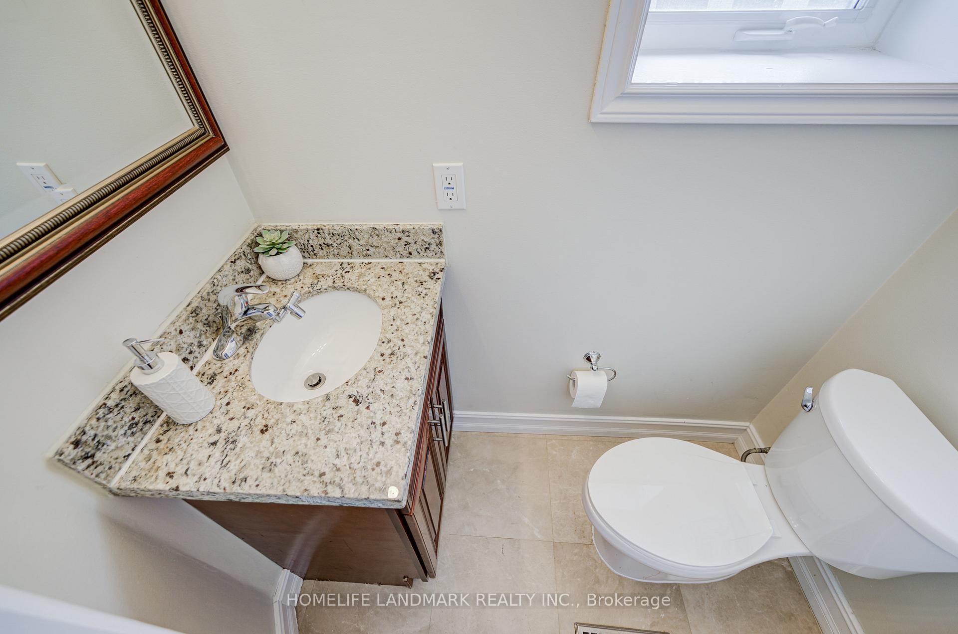 Photo 14 of 964 Pharmacy Avenue, Scarborough, Wexford-Maryvale — HOMEH