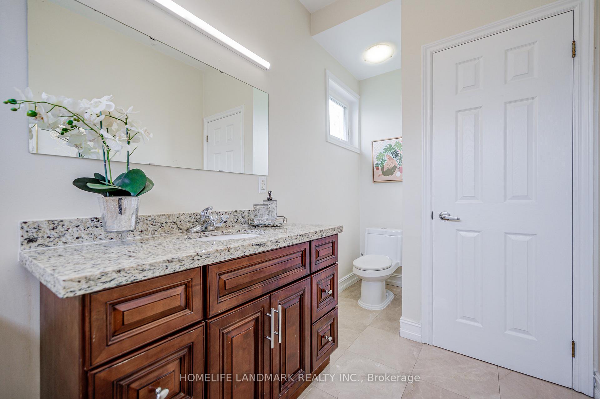 Photo 20 of 964 Pharmacy Avenue, Scarborough, Wexford-Maryvale — HOMEH