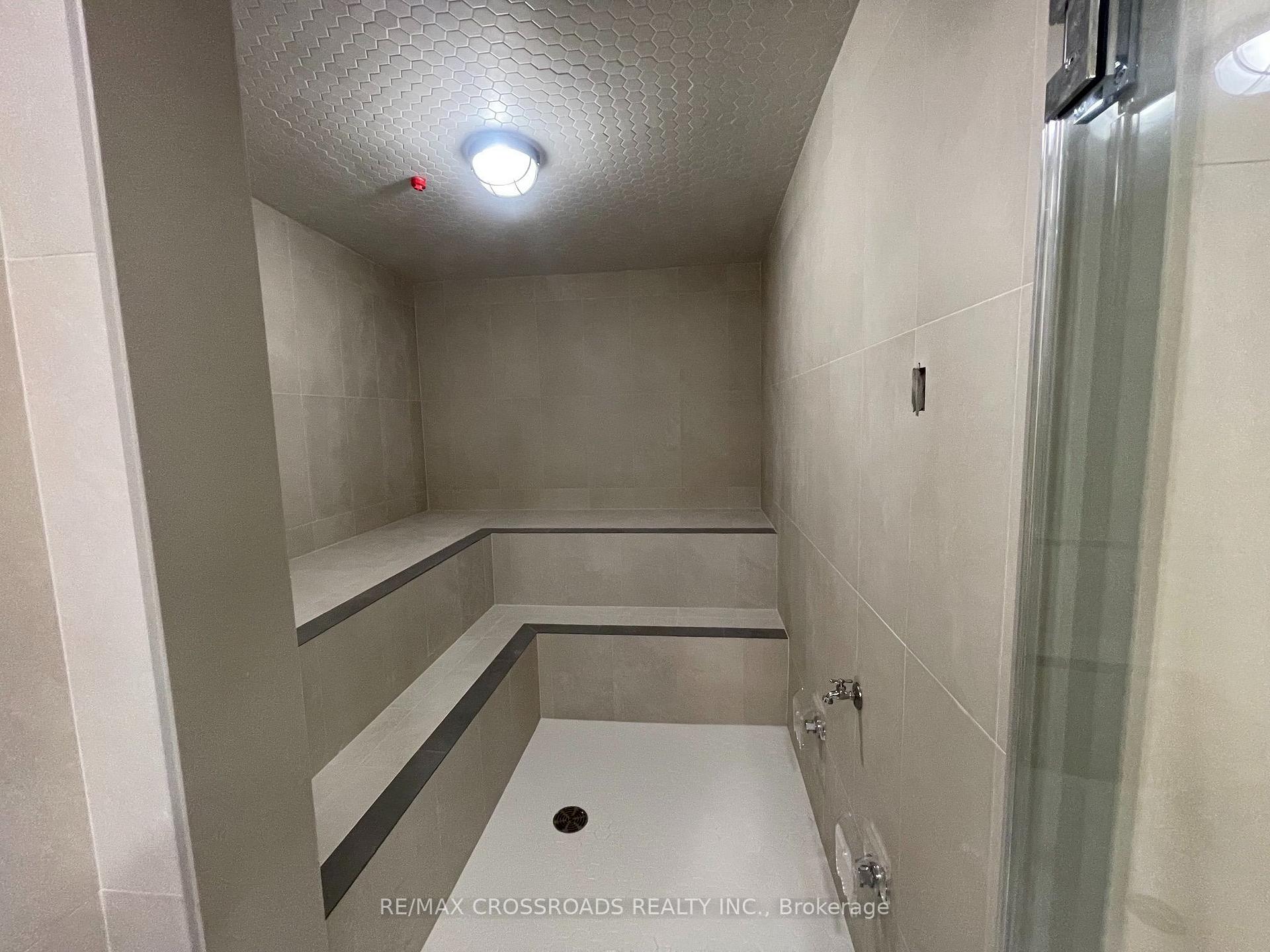 Photo 9 of Unit 507, 5418 Yonge Street, North York, Willowdale West — HOMEH