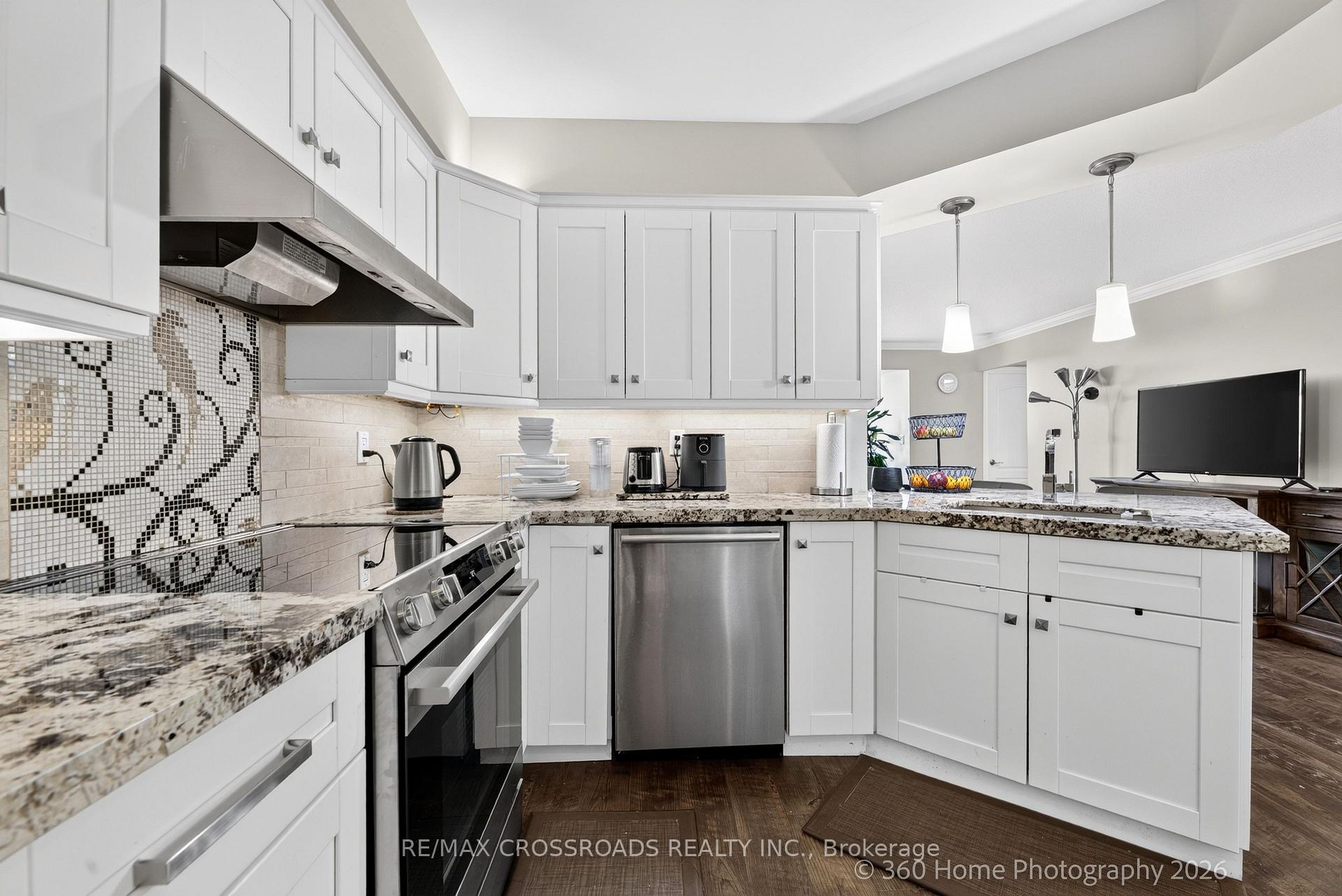 Photo 34 of Unit 507, 5418 Yonge Street, North York, Willowdale West — HOMEH