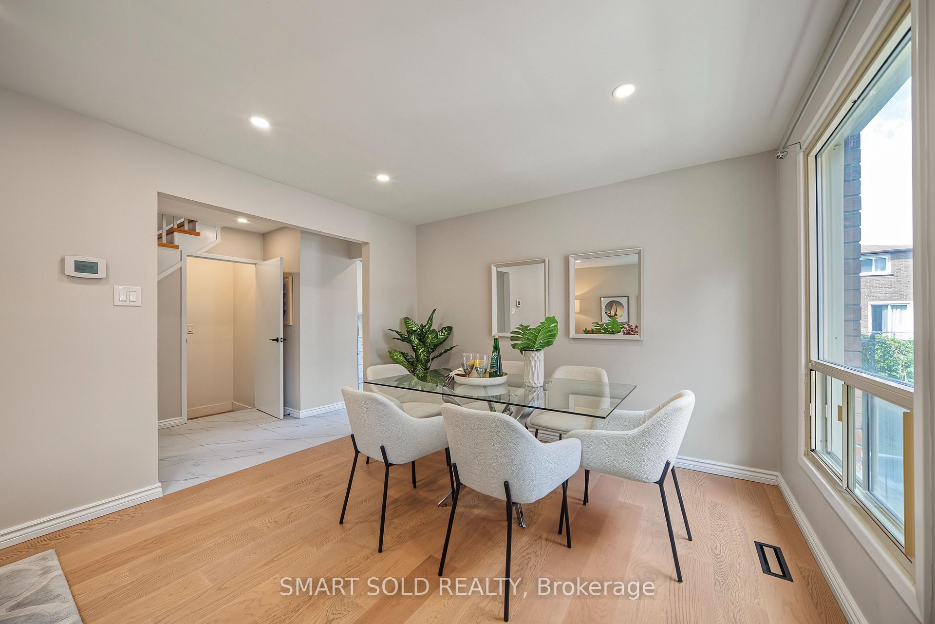 Photo 7 of 44 Kenley Crescent, Markham, Milliken Mills East — HOMEH