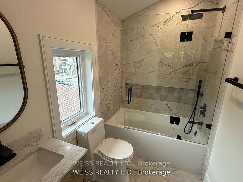 Photo 18 of 137 Bannockburn Avenue, Toronto, Bedford Park-Nortown — HOMEH
