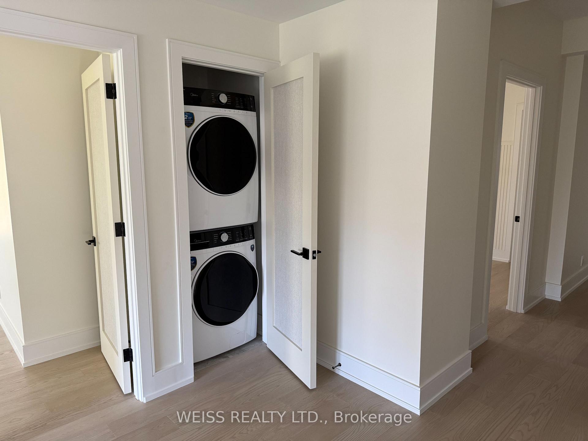 Photo 20 of 137 Bannockburn Avenue, Toronto, Bedford Park-Nortown — HOMEH