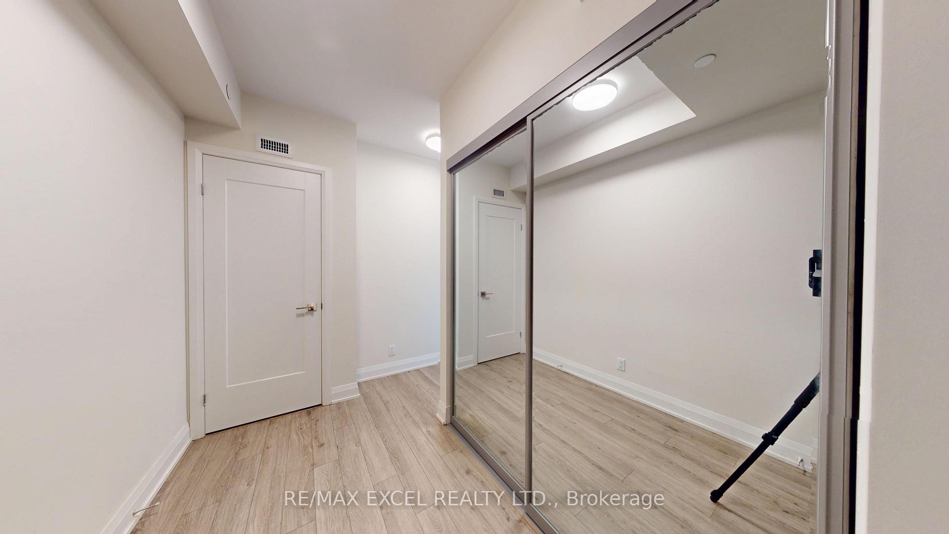 Photo 5 of Unit 4507, 8 Water Walk Drive, Markham, Unionville — HOMEH
