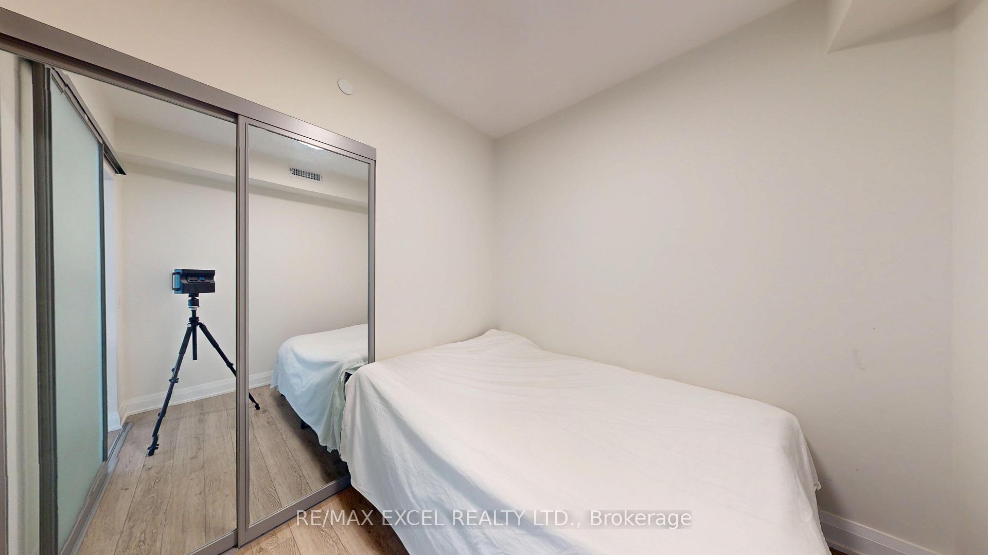 Photo 8 of Unit 4507, 8 Water Walk Drive, Markham, Unionville — HOMEH