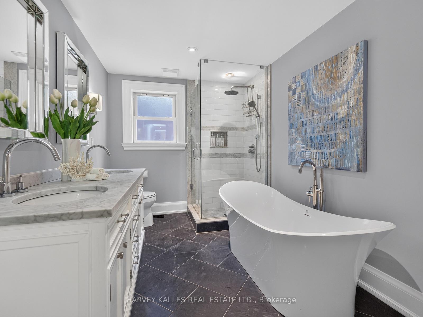 Photo 52 of 107 Stratford Crescent, North York, Bridle Path-Sunnybrook-York Mills — HOMEH