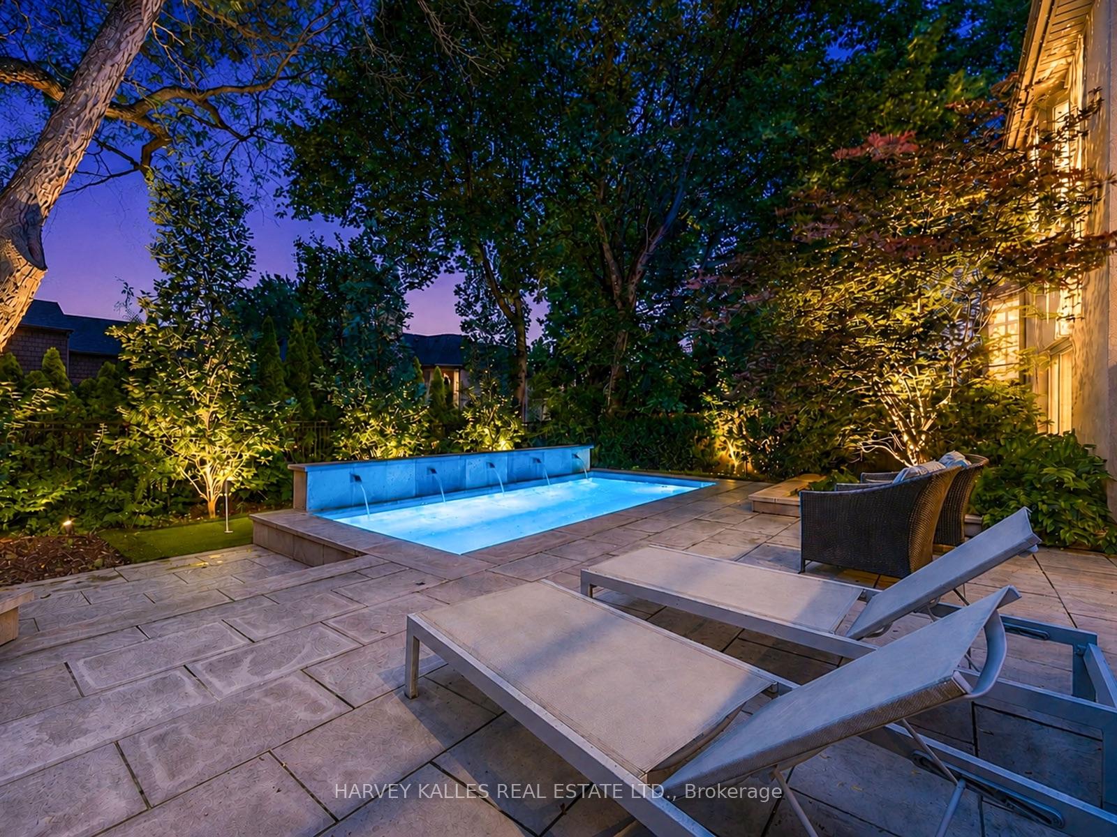 Photo 77 of 107 Stratford Crescent, North York, Bridle Path-Sunnybrook-York Mills — HOMEH